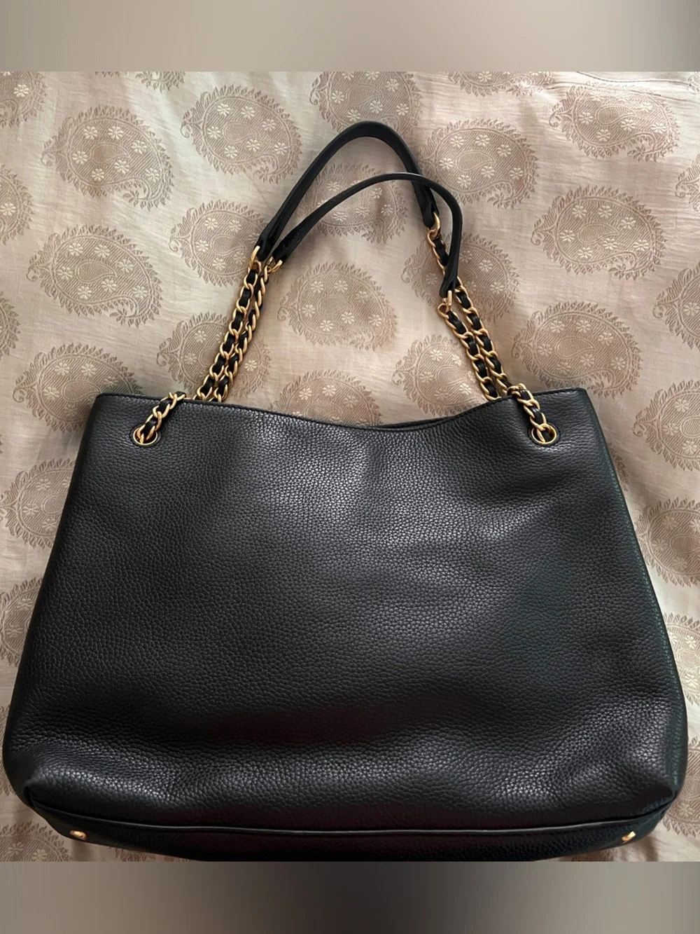 Tory Burch Black Pebbled Leather Shoulder Bag with Gold Chain-Strap